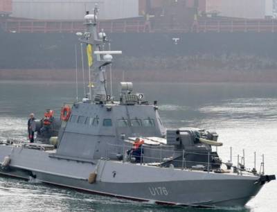 Украина усилит НАТО двумя офицерами и двумя катерами