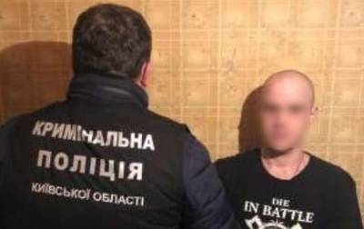 На Киевщине задержали 26-летнего мужчину, вербовавшего украинок для съемок в порно