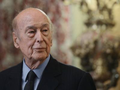 Бывший президент Франции умер от COVID-19 - unn.com.ua - Киев - Франция