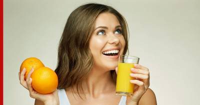 Названы три бесспорных преимущества апельсинового сока для здоровья