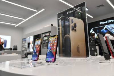 В РФ рухнули продажи новых iPhone по сравнению с 2019 годом
