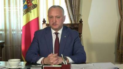 Президент Молдавии: Крушить парламент — это не по европейски