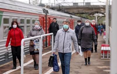 В Украине заболели коронавирусом более 15 тысяч человек за сутки