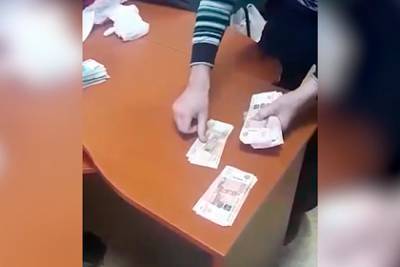 Полиция вернула отложенные на квартиру деньги уснувшему россиянину