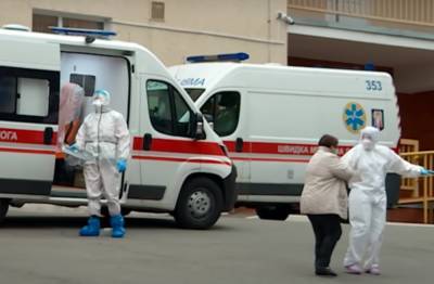 "Могут находиться только 12 человек": врач рассказал о фатальной проблеме в харьковской больнице