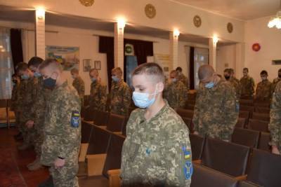 Главком медицинских сил ВСУ готовит юных кадетов к службе в «АТО»