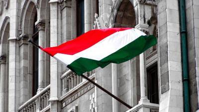 Закарпатским венграм продолжают угрожать