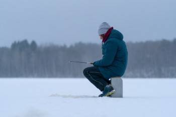 За выход на лед рыбаков начнут штрафовать