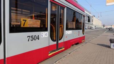 Пассажиропоток в общественном транспорте Петербурга упал на 35% по сравнению с прошлым годом