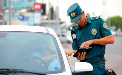 В Узбекистане планируют отказаться от штрафов водителей за отсутствие прав и техпаспорта – депутат