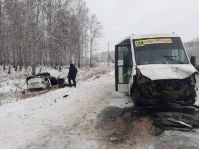 В Челябинской области две девушки погибли в ДТП с маршруткой