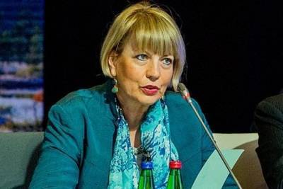 Хельга Шмид - Хельга Шмид официально назначена генсеком ОБСЕ - aif.ru - Португалия