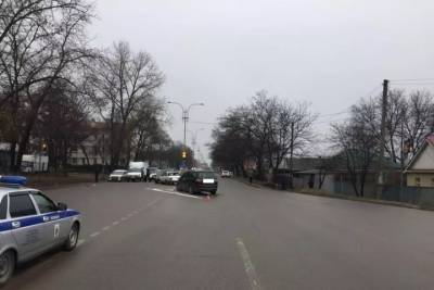 В Пятигорске произошла тройная авария с пострадавшей