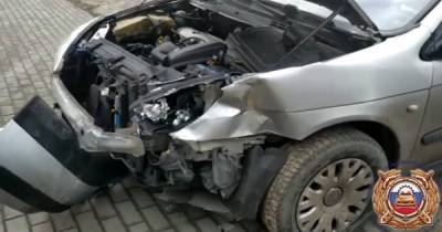 В Черняховске столкнулись две легковушки, пострадал шестилетний мальчик (видео с места аварии)