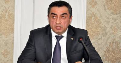Президент снял с должности главу Госкоминвеста и сменил посла Таджикистана в США