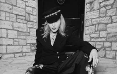 Руслан Багинский - Мадонна позировала в шляпах украинского дизайнера - korrespondent.net