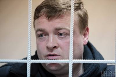 Обвиняемый в расстрелах на Майдане беркутовец восстановлен в должности