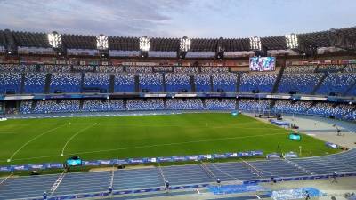 Стадион "Наполи" переименовали в честь Диего Марадоны