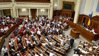 Рада намерена продлить закон об особом статусе Донбасса