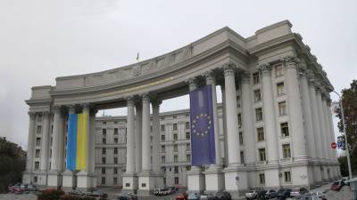 В Киеве считают, что НАТО примет Украину через 10 лет
