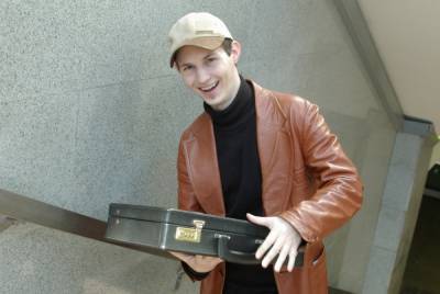Дуров признался, что деньги не сделали его счастливым