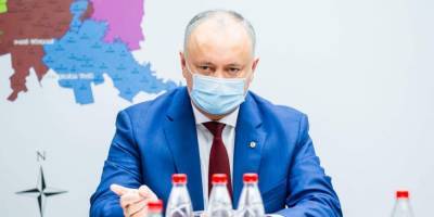 Додон намерен подписать закон о повышении статуса русского языка в Молдове, пока к власти не пришла Санду
