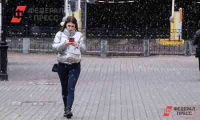 Россиянам объяснили, как пользоваться смартфоном зимой