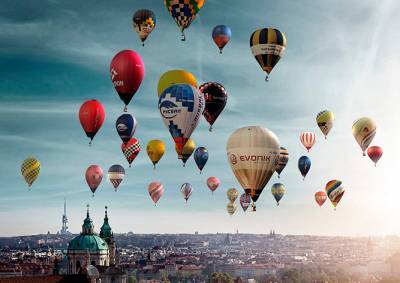 Десятки воздушных шаров пролетят над Прагой