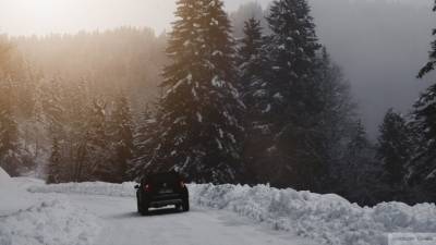 Автомобиль с пропавшими магаданцами нашли на заброшенной трассе в Якутии