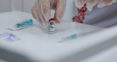 Кабинеты вакцинации от коронавируса начали работать в Москве