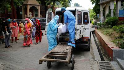 В Индии за сутки выявлено свыше 36 тысяч случаев коронавируса