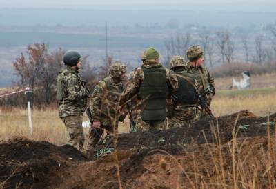 Боевики цинично стреляли возле Водяного из минометов: украинский боец получил ранение