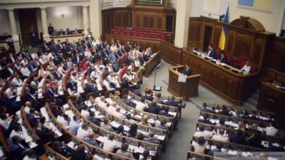 Украина перенесет присвоение особого статуса Донбассу еще на год