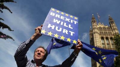 Как ЕС и Британия будут расплачиваться за «жесткий» Brexit