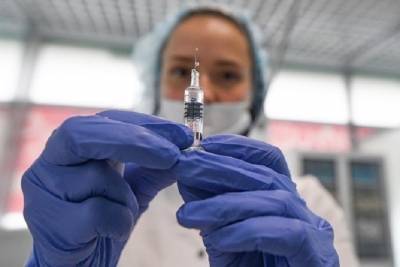 Вакцинация от коронавируса началась в Серпухове