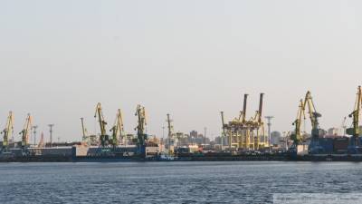 Госдума рассмотрит проект об ответственности инвесторов морских портов