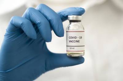 Украинский биолог-генетик развенчал мифы о вакцине от COVID