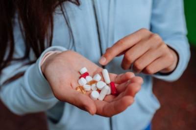В Минздраве предупредили об опасности самостоятельного приёма антибиотиков