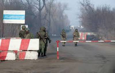 Оккупанты ввели новые ограничения на КПВВ Донбасса