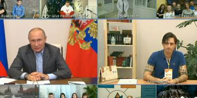 Президент РФ назвал добровольцев примером нравственной силы для общества