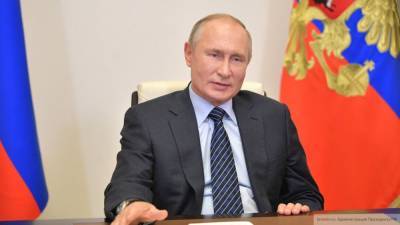 Путин рассказал волонтерам, как ему удается оставаться позитивным