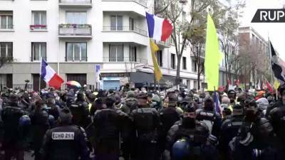 В Париже проходит акция протеста против закона «О глобальной безопасности»