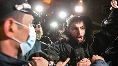 В Армении снова проходят антиправительственные протесты
