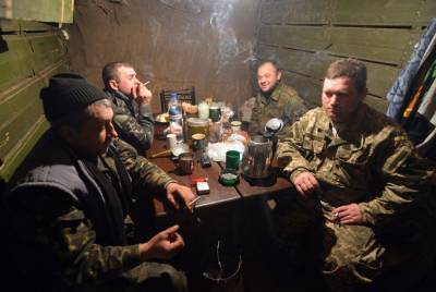 Украинские боевики в очередной раз «отличились» пьянством и дезертирством