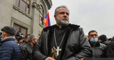"Армения без Никола": яркие кадры с митинга в Ереване