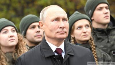 Путин стал одним из 50 главных людей этого года по версии Bloomberg
