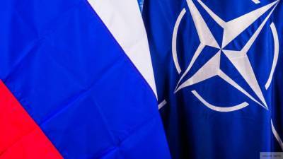 НАТО оправдывает свое существование заявлениями о "российской угрозе"