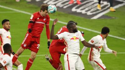 Дубль Мюллера помог «Баварии» уйти от поражения в матче Бундеслиги с «Лейпцигом»