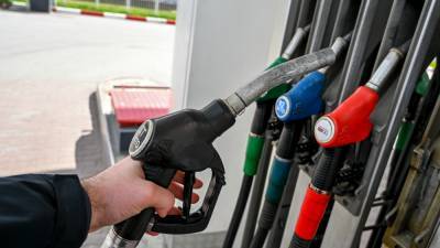 Стоимость бензина выросла на Сахалине