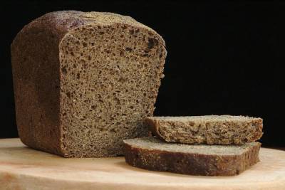 О вреде черного хлеба рассказал диетолог